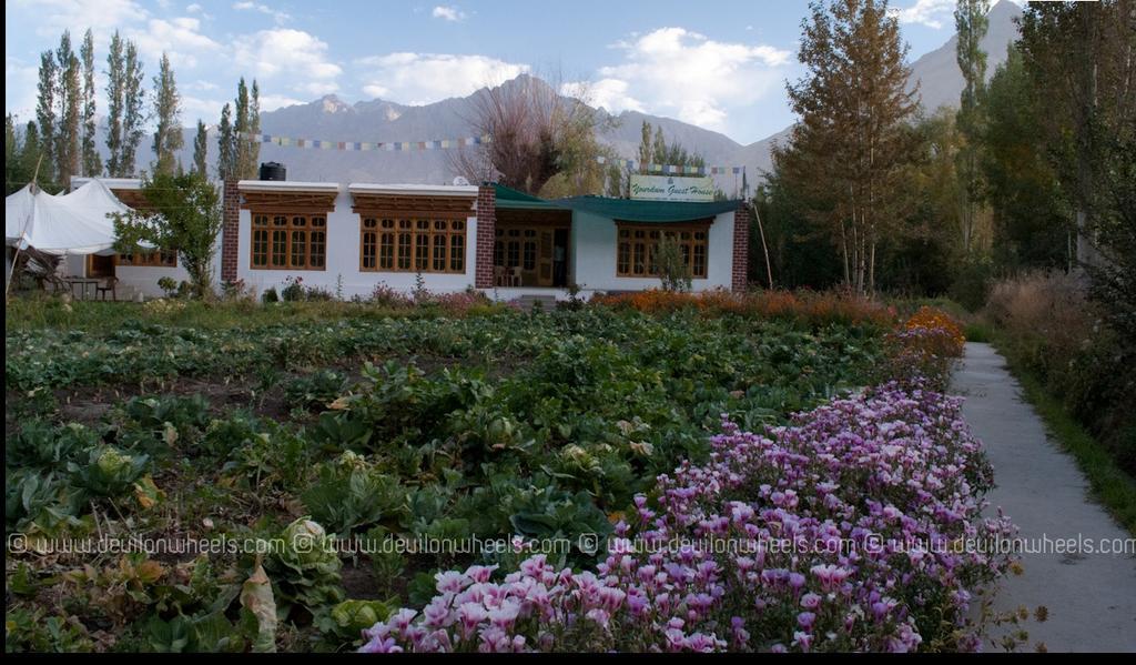 Yourdum Guest House Hundar Exterior photo