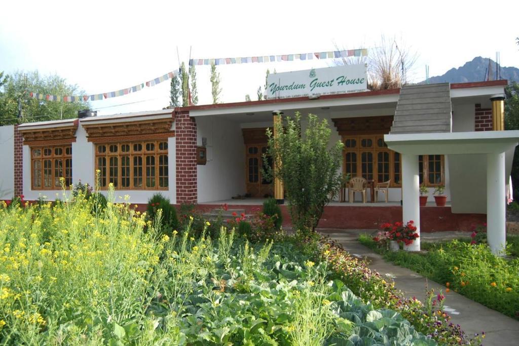 Yourdum Guest House Hundar Exterior photo